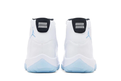 Kup oryginalne Air Jordan 11 Retro Legend Blue (2024) CT8012-104 - widok z drugiego boku - Sneakersy