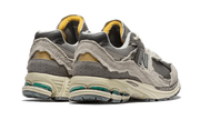 Buty New Balance New Balance 2002R Protection Pack Rain Cloud - widok z przodu - Rozmiary EU