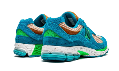 Buty New Balance 2002R Salehe Bembury Water Be The Guide - widok z przodu - Rozmiary EU