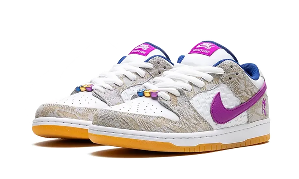 SB Dunk Low Rayssa Leal - Kup oryginalne SB Dunk Low Rayssa Leal - widok z drugiego boku - Sneakersy