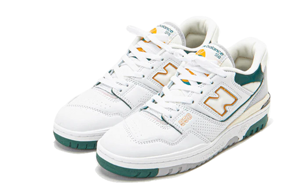 New Balance 550 White Nightwatch Green - Kup oryginalne New Balance 550 White Nightwatch Green - widok z drugiego boku - Sneakersy