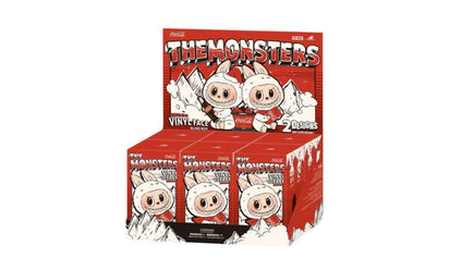 Labubu Pop Mart Labubu The Monsters Coca-Cola Vinyl Face (BLINDBOX) - widok z drugiego boku - Limitowana edycja