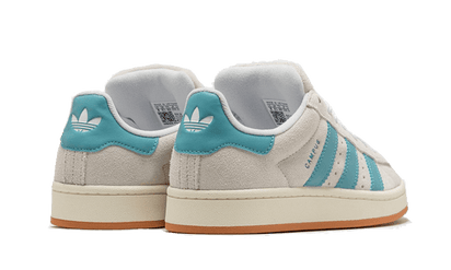 Buty Yeezy Campus 00s Crystal White Preloved Blue - widok z przodu - Rozmiary EU