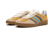Kup oryginalne Gazelle Indoor Glow Orange Shadow Violet - widok z drugiego boku - Sneakersy