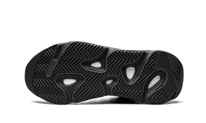 Buty Adidas Yeezy 700 MNVN Geode - widok z przodu - Rozmiary EU