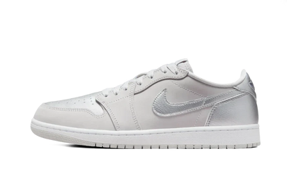 Air Jordan Air Jordan 1 Low OG Metallic Silver biały-szary - widok główny z boku | Saturaise.com
