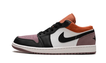 Air Jordan Air Jordan 1 Low SE Sky J Mauve czarny-biały - widok główny z boku | Saturaise.com