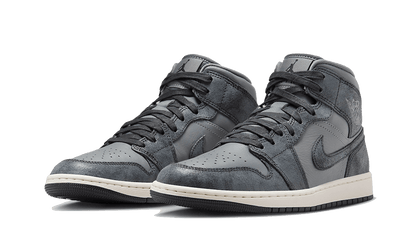 Kup oryginalne Air Jordan 1 Mid Distressed Smoke Grey FJ3448-001 - widok z drugiego boku - Sneakersy