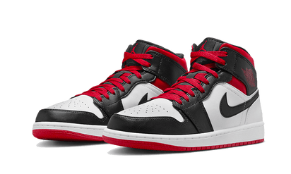 Kup oryginalne Air Jordan 1 Mid Gym Red Black Toe DQ8426-106 - widok z drugiego boku - Sneakersy