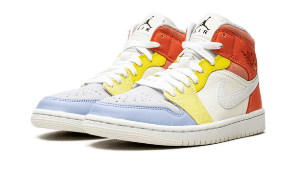 Air Jordan 1 Mid To My First Coach - Kup oryginalne Air Jordan 1 Mid To My First Coach DJ6908-100 - widok z drugiego boku - Sneakersy