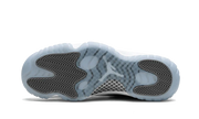 100% Oryginalne Air Jordan 11 Retro Cool Grey (2021) - widok z tyłu - 900.00 PLN