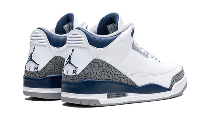 Buty Air Jordan Air Jordan 3 Retro Midnight Navy - widok z przodu - Rozmiary EU