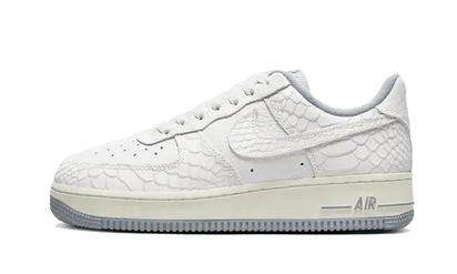 Nike Air Force 1 Low White Python biały-szary - widok główny z boku | Saturaise.com