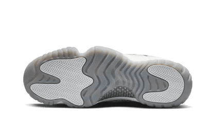 Buty Air Jordan Air Jordan 11 Low IE Light Orewood Brown - widok z przodu - Rozmiary EU