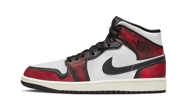 Air Jordan 1 Mid SE Wear-Away Chicago