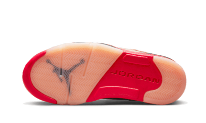 Buty Air Jordan Air Jordan 5 Low Arctic Pink - widok z przodu - Rozmiary EU