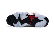 Buty Air Jordan Air Jordan 6 Red Oreo - widok z przodu - Rozmiary EU