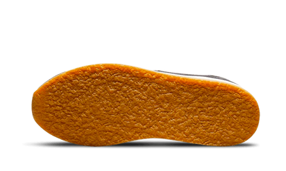 Buty Yeezy Air Max 1 Crepe Soft Grey - widok z przodu - Rozmiary EU