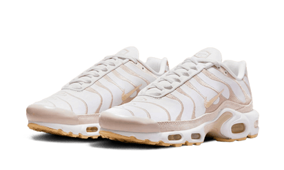 Kup oryginalne Air Max Plus PRM Sanddrift DZ2832-101 - widok z drugiego boku - Sneakersy