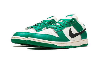 Kup oryginalne Dunk Low SE Lottery Green Pale Ivory DR9654-100 - widok z drugiego boku - Sneakersy