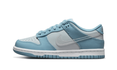 Nike Dunk Low Clear Swoosh biały-niebieski - widok główny z boku | Saturaise.com