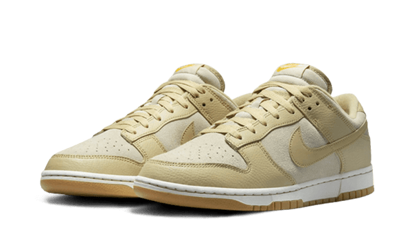 Dunk Low Khaki Suede Gum - Kup oryginalne Dunk Low Khaki Suede Gum DZ4513-200 - widok z drugiego boku - Sneakersy