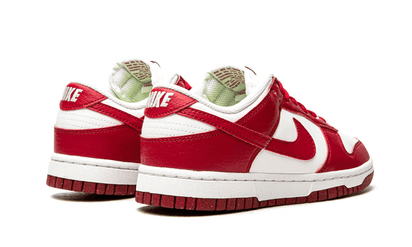 Buty Yeezy Dunk Low Next Nature Gym Red - widok z przodu - Rozmiary EU
