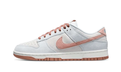 Nike Dunk Low Fossil Rose różowy-beżowy - widok główny z boku | Saturaise.com