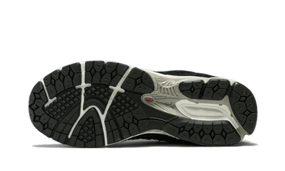 100% Oryginalne 2002R Protection Pack Black - widok z tyłu - 835.00 PLN