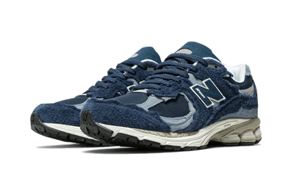 Kup oryginalne New Balance 2002R Protection Pack Navy Grey - widok z drugiego boku - Sneakersy