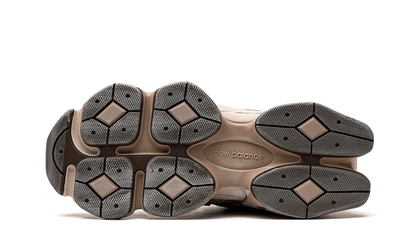 100% Oryginalne New Balance 9060 Mushroom Brown - widok z tyłu - 1375.00 PLN