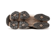100% Oryginalne New Balance 9060 Mushroom Brown - widok z tyłu - 1375.00 PLN