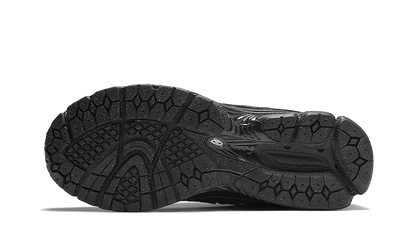 Buty New Balance 1906D Protection Pack Black Leather - widok z przodu - Rozmiary EU