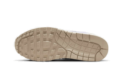 Buty Yeezy Air Max 1 Concepts Far Out (Special Box) - widok z przodu - Rozmiary EU