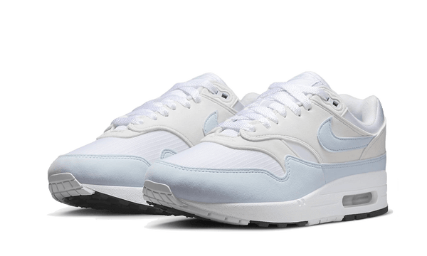Air Max 1 Football Grey - Kup oryginalne Air Max 1 Football Grey DZ2628-105 - widok z drugiego boku - Sneakersy