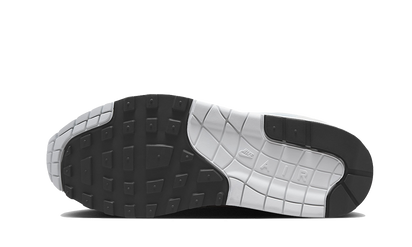 Buty Nike Air Max 1 Football Grey - widok z przodu - Rozmiary EU