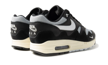 Buty Yeezy Air Max 1 Patta Black Grey (Special Box + Bracelet) - widok z przodu - Rozmiary EU