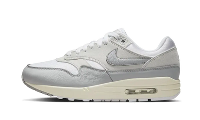 Nike Air Max 1 '87 Pure Platinum srebrny - widok główny z boku | Saturaise.com