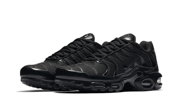 Air Max Plus Triple Black - Kup oryginalne Air Max Plus Triple Black 604133-050 - widok z drugiego boku - Sneakersy