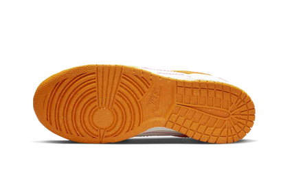 Buty Nike Dunk Low Disrupt 2 Sunrise - widok z przodu - Rozmiary EU