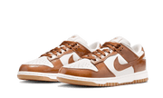 Kup oryginalne Dunk Low LX Brown Ostrich FJ2260-001 - widok z drugiego boku - Sneakersy