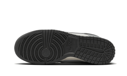 Buty Nike Dunk Low Next Nature Iron Grey Lightning - widok z przodu - Rozmiary EU