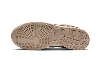 100% Oryginalne Dunk Low SE Sanddrift - widok z tyłu - 1645.00 PLN