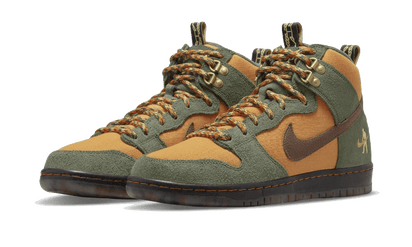 Kup oryginalne SB Dunk High Pass~Port Work Boots DO6119-300 - widok z drugiego boku - Sneakersy
