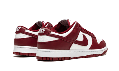 Buty Nike Dunk Low Team Red - widok z przodu - Rozmiary EU