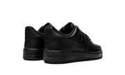 Kup oryginalne Air Force 1 Low '07 Triple Black 315122-001/CW2288-001 - widok z drugiego boku - Sneakersy