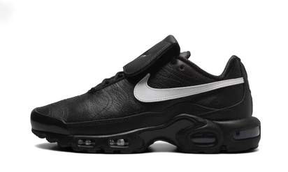 Nike Air Max Plus Tiempo Black White czarny-biały - widok główny z boku | Saturaise.com