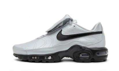 Nike Air Max Plus Tiempo Wolf Grey czarny-szary - widok główny z boku | Saturaise.com