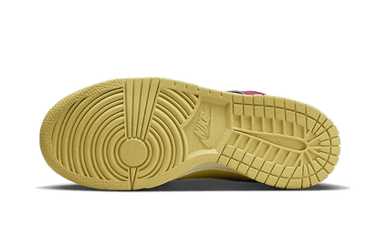 Buty Nike Nike Dunk High Multi-Color - widok z przodu - Rozmiary EU