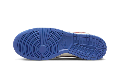 Buty Nike Dunk Low Light Iron Ore Red Blue - widok z przodu - Rozmiary EU